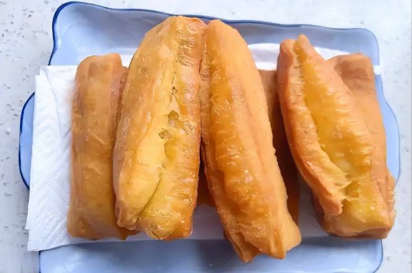 大夫申饬：查出脂肪肝的东说念主，早1忌口、午2坚握、晚3不要